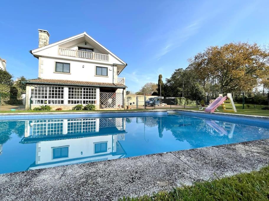 Amplia Casa Familiar Villa Pontevedra Bagian luar foto